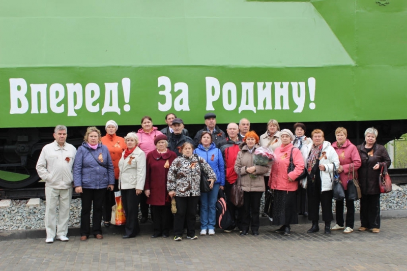Ветераны Балаковской АЭС посетили парк Победы в г.Саратове_result (1).JPG